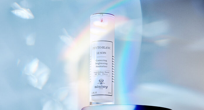 Phyto-Blanc Le Soin Brightening Protective Moisturizer